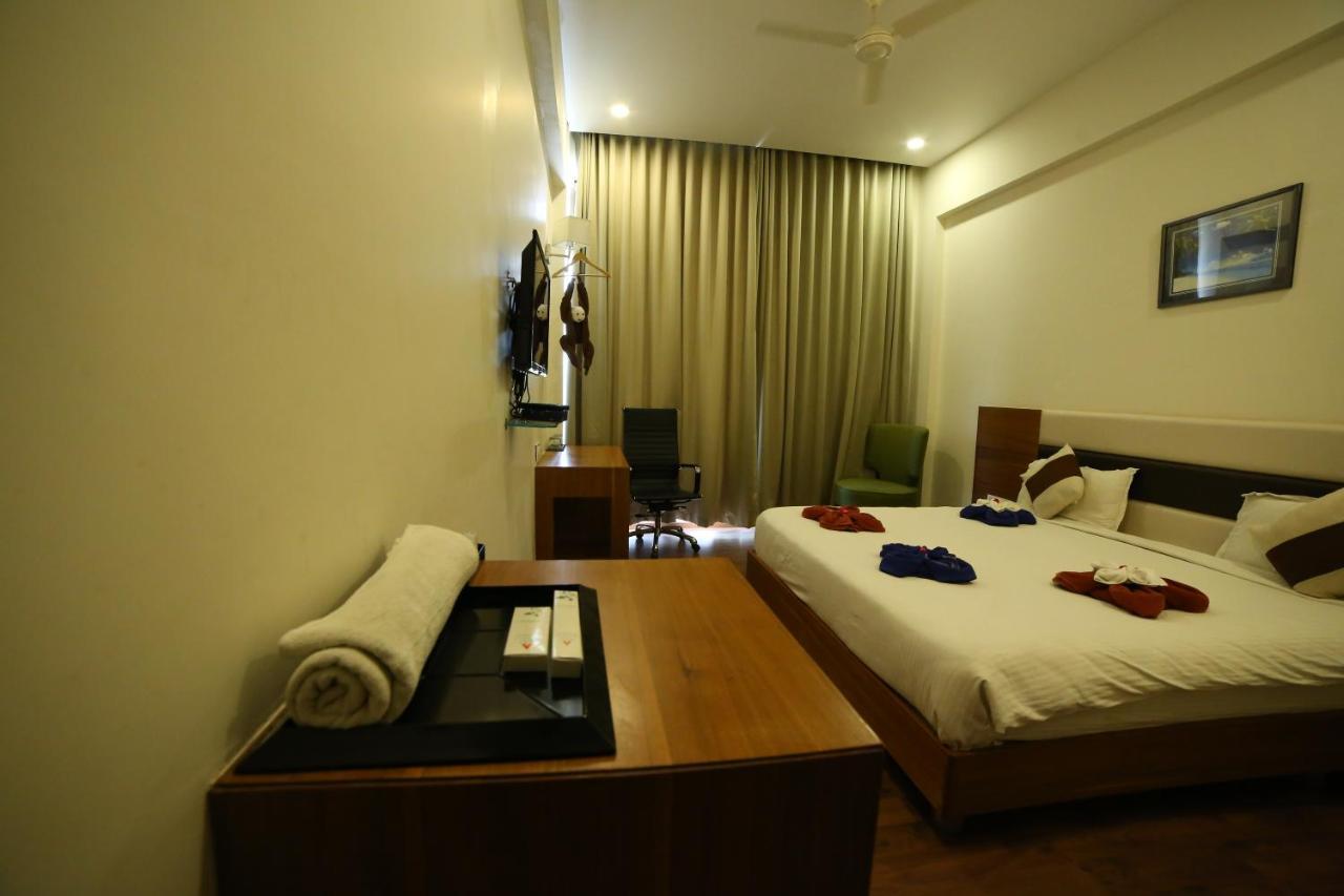 Hotel Anantaragreens Disa Exterior photo